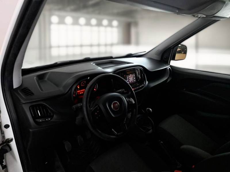 FIAT DOBLÒ CARGO / 2014 / 4P / VETT. FURGONATA CH1 LOUNGE 1.3 MJET 95CV E6D SeS photo