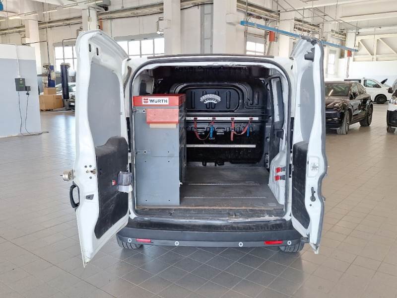 FIAT DOBLÒ CARGO / 2014 / 4P / VETT. FURGONATA 1.6 MULTIJET 16V 120CV SX 3POSTI EURO 6 photo