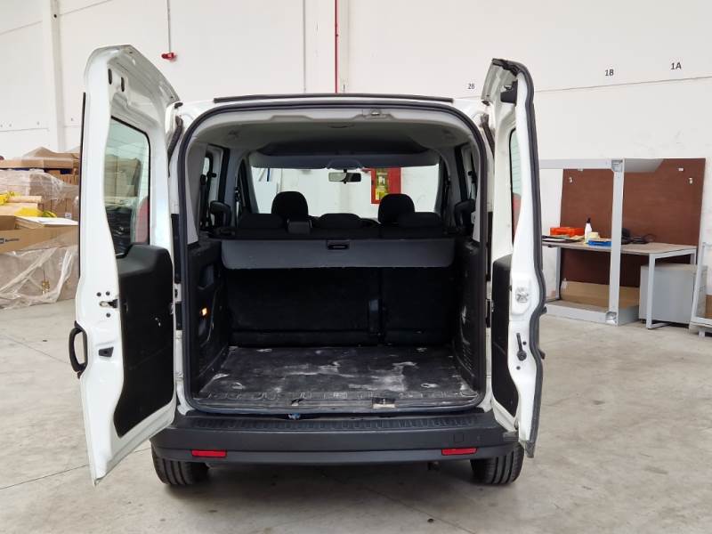 FIAT DOBLÒ CARGO / 2014 / 5P / COMBI CH1 EASY 1.3 MJET 95CV E6D N1 photo