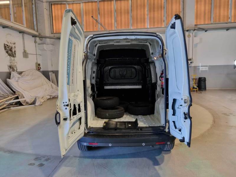 FIAT DOBLÒ CARGO / 2014 / 4P / VETT. FURGONATA MAXI XL LH2 BUSIN.1.6 MJET 105CV E6D photo