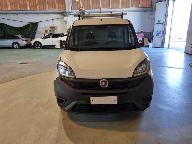 FIAT DOBLÒ CARGO / 2014 / 4P / VETT. FURGONATA MAXI 1.6 MULTIJET 16V 105CV SX EU6 750KG photo
