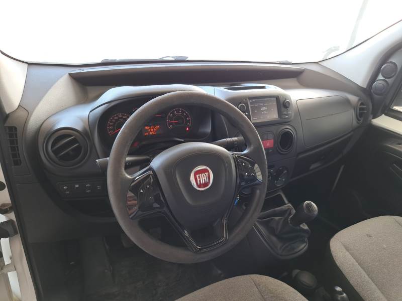 FIAT FIORINO / 2016 / 4P / VETT. FURGONATA 1.3 MULTIJET 95 CV E6 SX photo