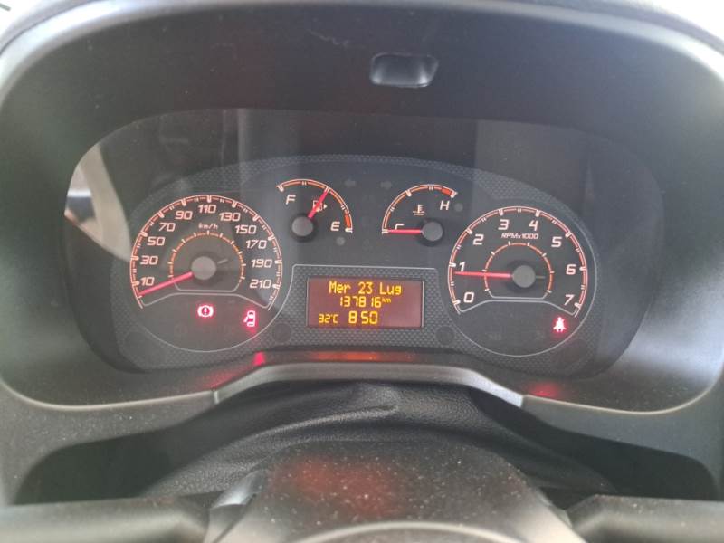 FIAT FIORINO / 2016 / 4P / VETT. FURGONATA 1.3 MULTIJET 95 CV E6 SX photo