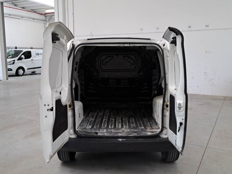 FIAT FIORINO / 2016 / 4P / VETT. FURGONATA 1.3 MULTIJET 95 CV E6D-TEMP SX photo
