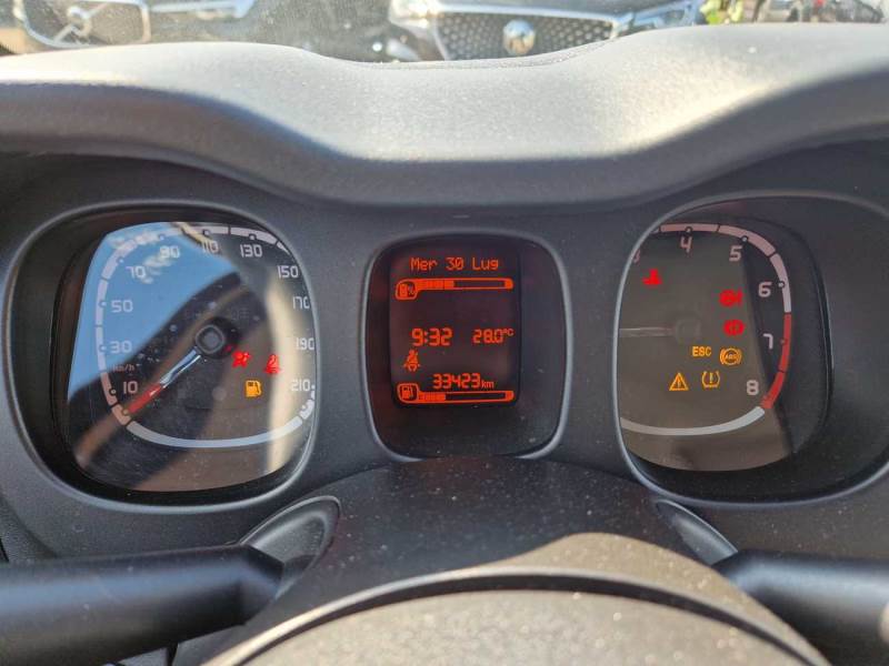 FIAT PANDA / 2012 / 5P / BERLINA 1.0 HYBRID SeS 70CV E6.4 VAN 2 POSTI photo