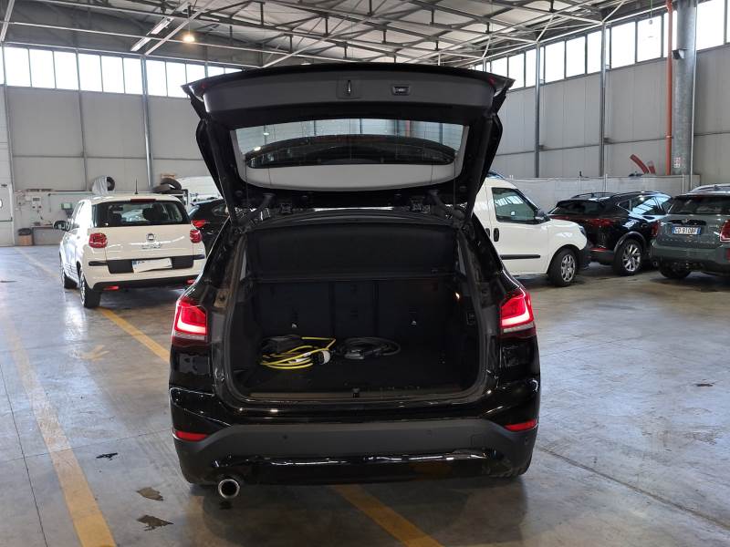 BMW X1 / 2019 / 5P / SUV XDRIVE 25E BUSINESS ADVANTAGE AUTOMATICO photo