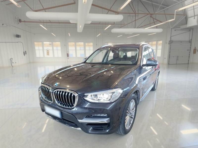 BMW X3 / 2017 / 5P / SUV XDRIVE 30E LUXURY