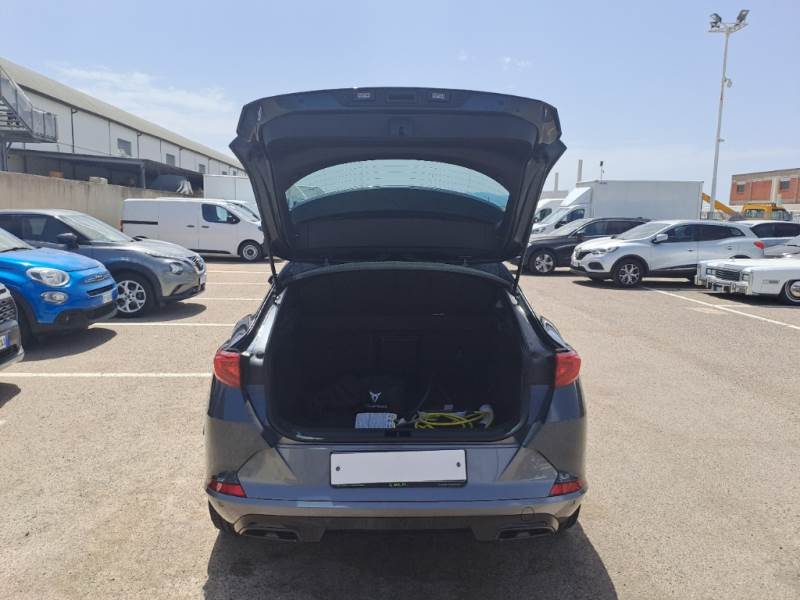 CUPRA FORMENTOR / 2020 / 5P / SUV 1.4 E-HYBRID DSG photo