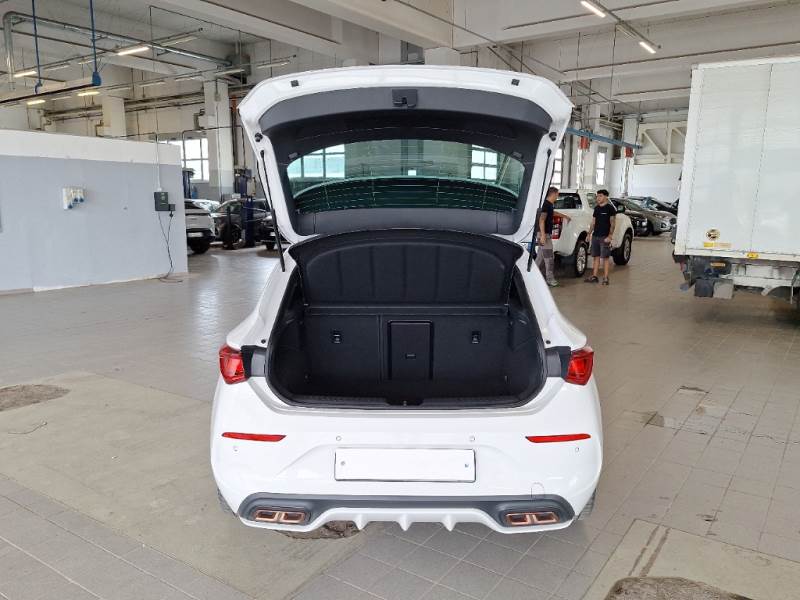 CUPRA LEON / 2020 / 5P / BERLINA 1.4 E-HYBRID 150KW DSG photo