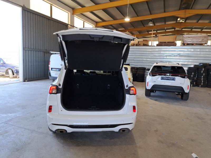 FORD KUGA / 2019 / 5P / SUV 2.5 BENZINA FHEV 190CV 2WD ST-LINE X AUT photo