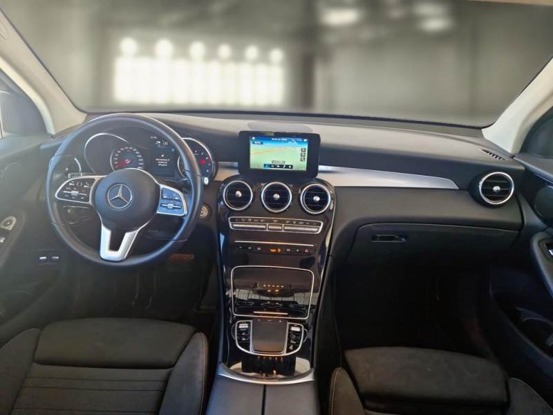MERCEDES-BENZ GLC / 2019 / 5P / SUV 300 E 4MATIC EQ-POWER BUSIN. EXTRA AUT photo