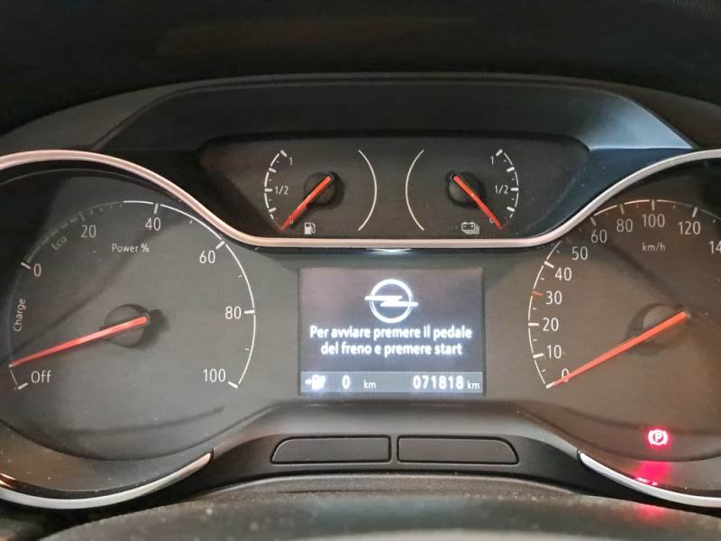 OPEL GRANDLAND X / 2017 / 5P / SUV 1.6 HYBRID4 PLUG-IN FWD photo