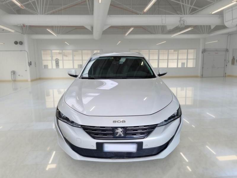 PEUGEOT 508 / 2018 / 5P / STATION WAGON HYBRID 225 ALLURE SW E-EAT8 photo