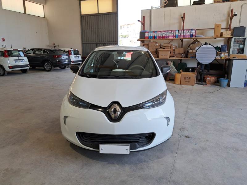 RENAULT ZOE / 2013 / 5P / BERLINA ZOE LIFE R90 photo