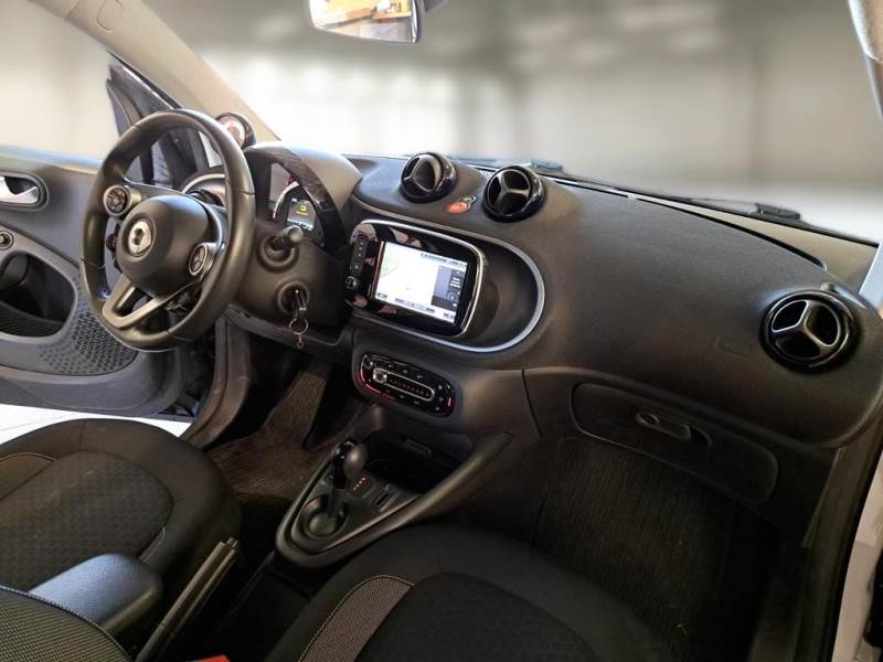SMART FORTWO COUPÈ / 2019 / 3P / COUPE EQ 60KW PASSION photo