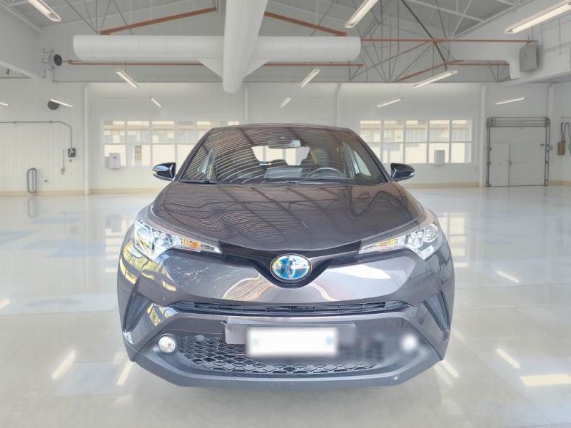 TOYOTA C-HR / 2016 / 5P / SUV 1.8H (122CV) E-CVT DYNAMIC photo