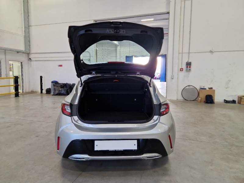 TOYOTA COROLLA / 2019 / 5P / BERLINA 2.0 HYBRID BUSINESS photo