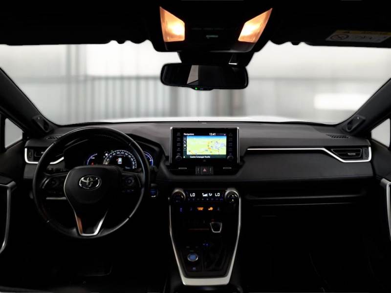 TOYOTA RAV4 / 2018 / 5P / CROSSOVER 2.5 HV 222V E-CVT STYLE 4WD photo