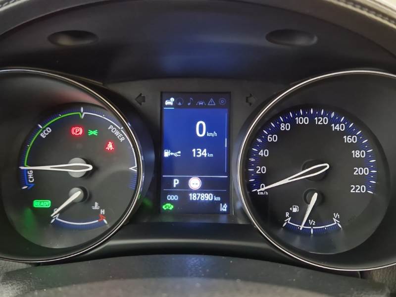 TOYOTA C-HR / 2019 / 5P / SUV 1.8H (122CV) E-CVT BUSINESS photo