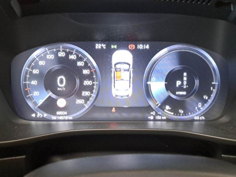 VOLVO XC40 / 2017 / 5P / SUV T5 PLUG-IN HYBRID AUTO RECH INSCRIP EXPR photo