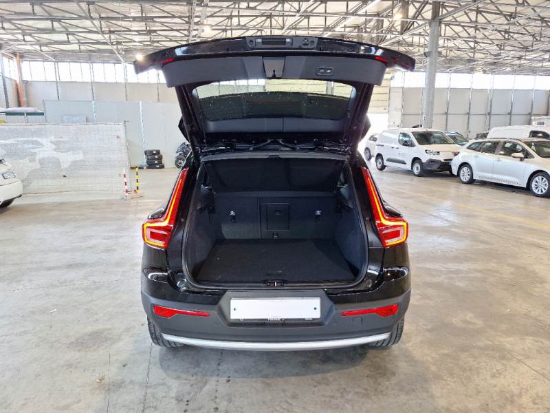 VOLVO XC40 / 2021 / 5P / SUV T5 RECHARGE PLUG-IN AUTO CORE photo