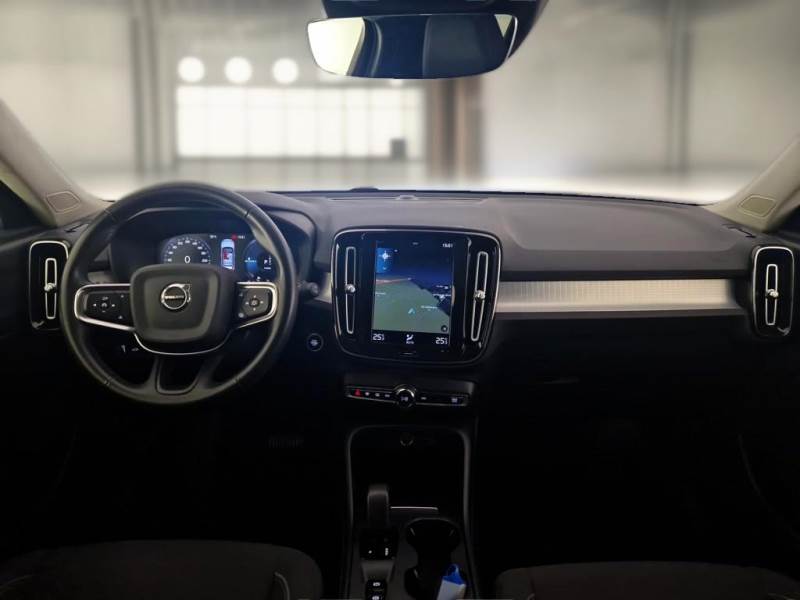 VOLVO XC40 / 2017 / 5P / SUV T4 PLUG-IN HYBRID AUTO RECH INSCRIP EXPR photo