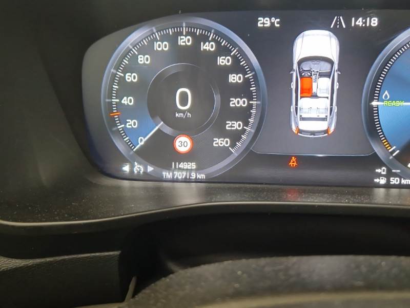 VOLVO XC40 / 2017 / 5P / SUV T5 PLUG-IN HYBRID AUTO RECHARGE INSCR. photo