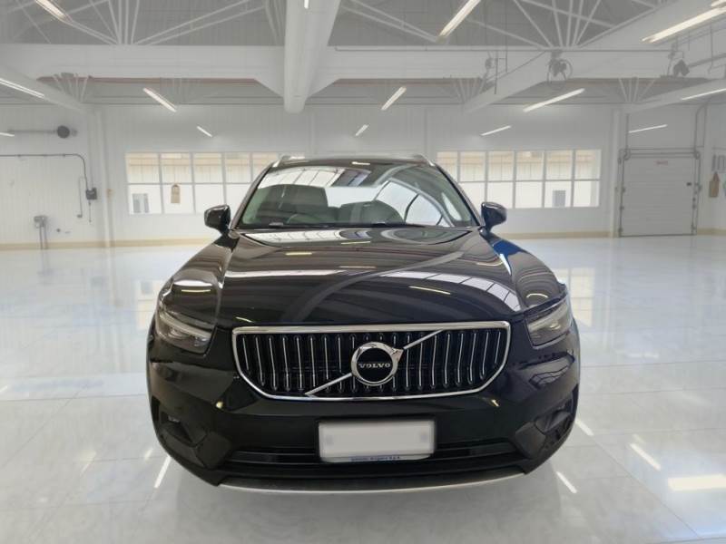 VOLVO XC40 / 2017 / 5P / SUV T5 PLUG-IN HYBRID AUTO RECHARGE INSCR. photo