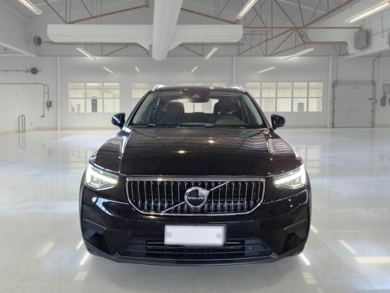 VOLVO XC40 / 2021 / 5P / SUV T4 RECHARGE PLUG-IN AUTO ESSENTIAL photo