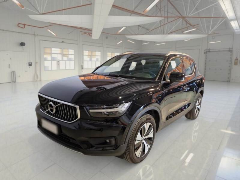 VOLVO XC40 / 2017 / 5P / SUV T5 PLUG-IN HYBRID AUTO RECH INSCRIP EXPR