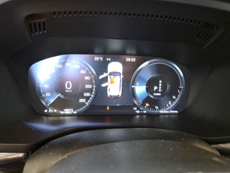 VOLVO XC60 / 2017 / 5P / SUV T6 PLUG-IN AWD AUTO RECHARGE INS. EXP photo