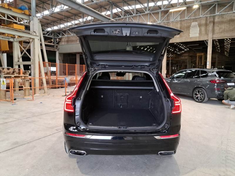 VOLVO XC60 / 2017 / 5P / SUV T6 PLUG-IN AWD AUTO RECHARGE INS. EXP photo