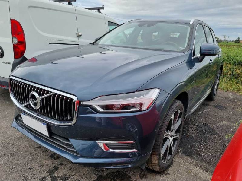 VOLVO XC60 / 2017 / 5P / SUV T8 TWIN ENGINE AWD GEARTR. INSCRIPTION
