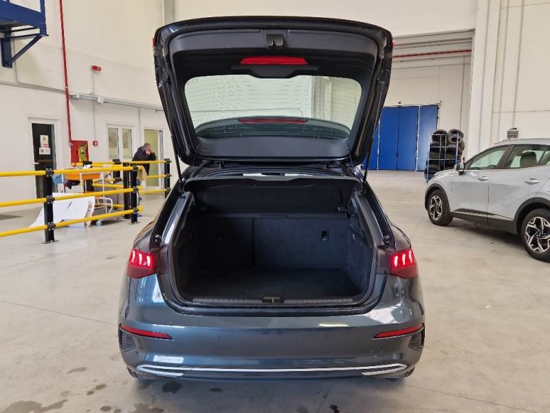 AUDI A3 / 2020 / 5P / BERLINA 30 TDI S TRONIC BUSINESS ADVANCED S.BACK photo