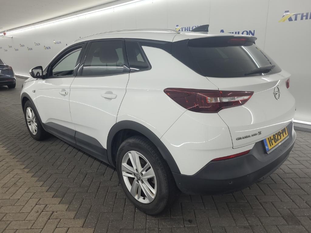 OPEL Grandland X 1.2 Turbo S&S 96kW Business 5D photo