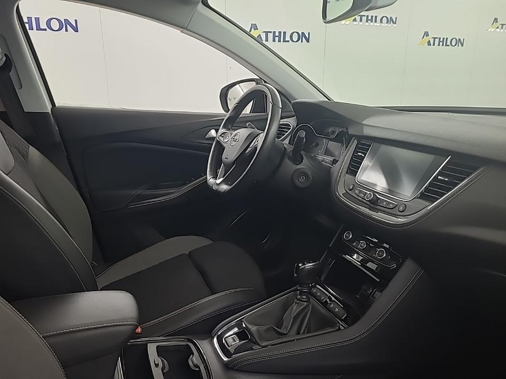 OPEL Grandland X 1.2 Turbo S&S 96kW Business 5D photo