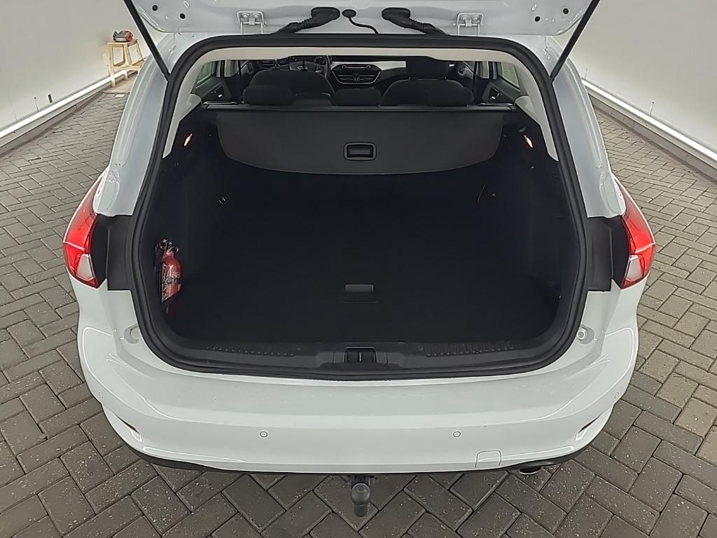FORD Focus Wagon 1.0 EcoBo Hybr 125pk Trend Edit Bs Wagon 5D photo