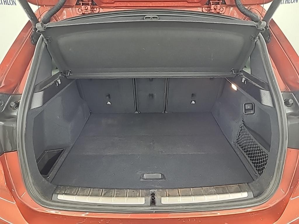 BMW X1 sDrive20iA 5D 141kW photo