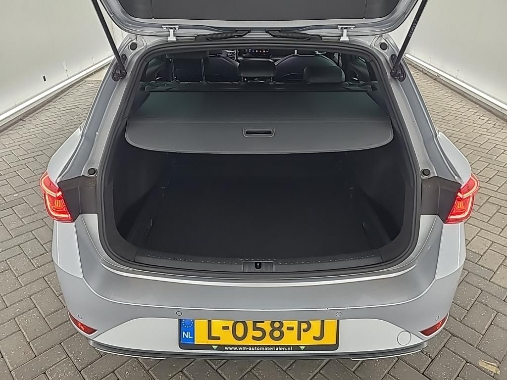 SEAT Leon ST 1.5 TSI FR Business Intense 5D 110kW photo