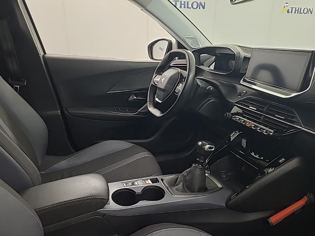 PEUGEOT 2008 Blue Lease Allure 1.2 PureTech 130 5D 96kW photo
