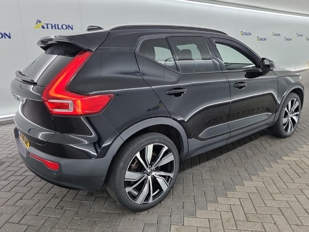 VOLVO XC40 Recharge P8 AWD 5D 300kW photo
