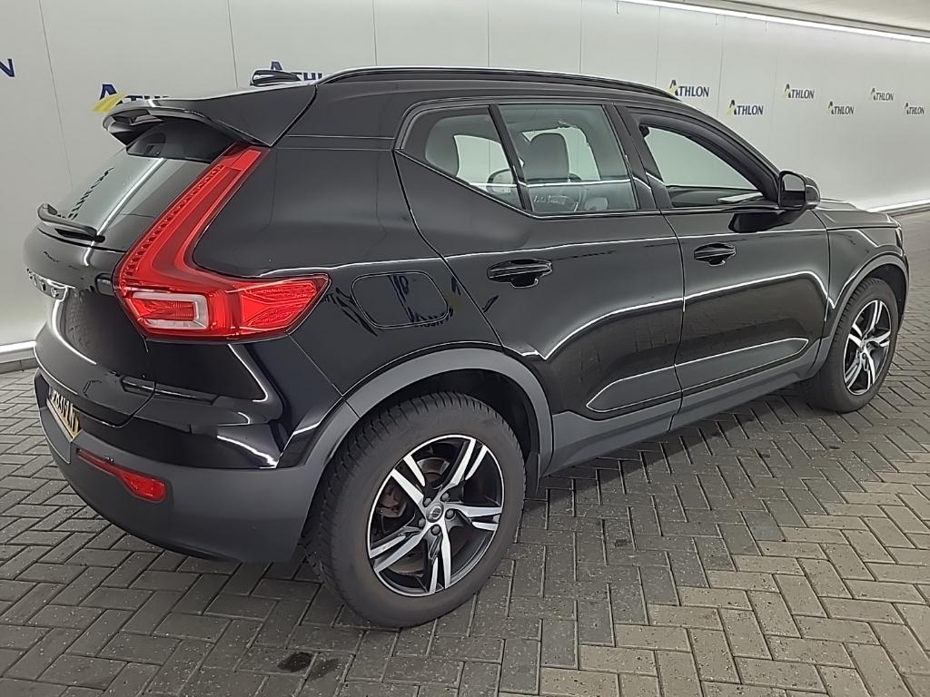 VOLVO XC40 B4 automaat R-Design 5D 145kW photo