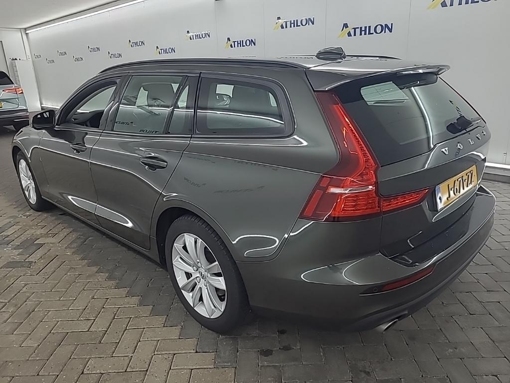VOLVO V60 B3 Automaat Momentum 5D 120kW photo