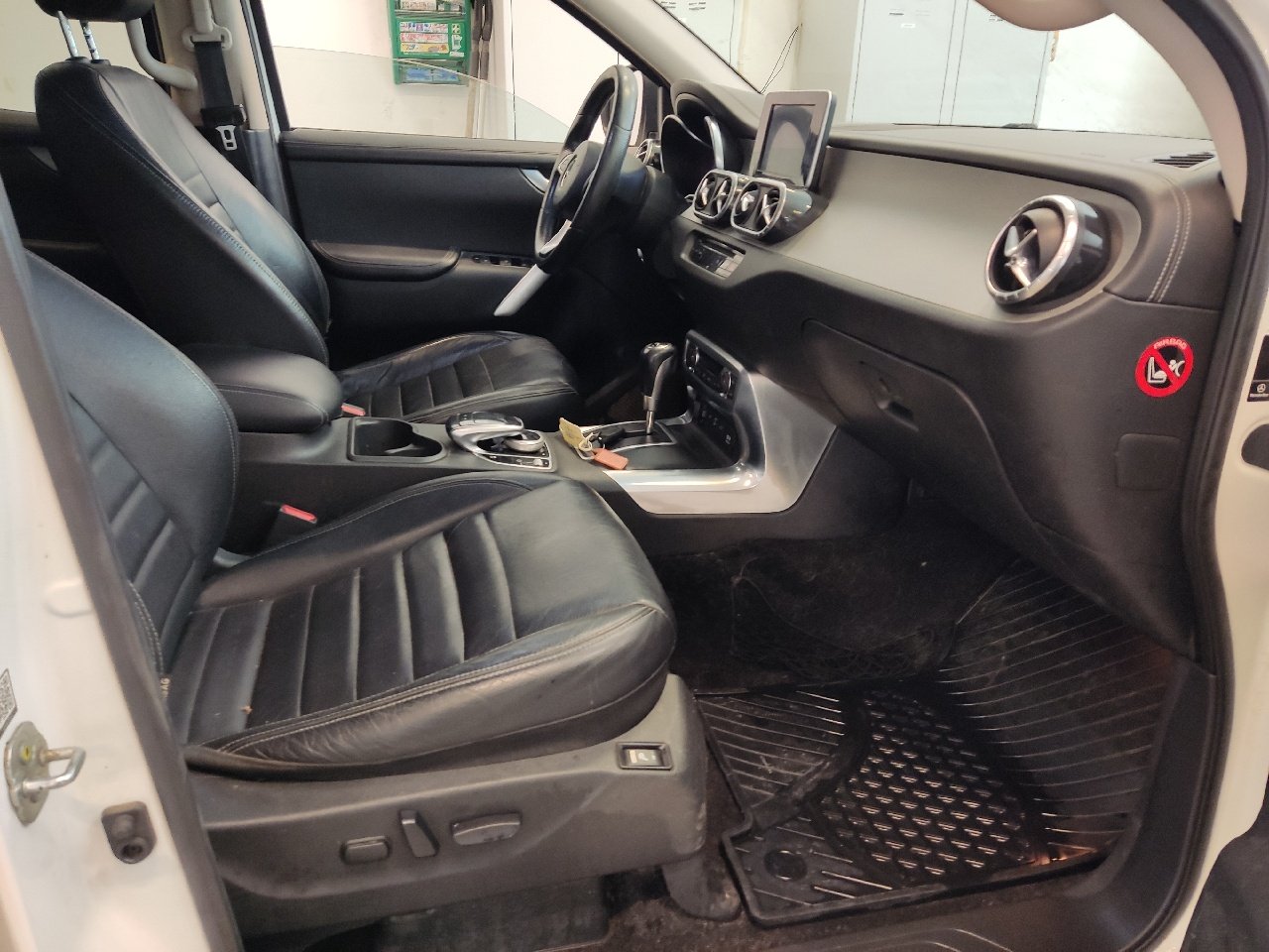 Mercedes_benz Dragkrok, navigation, backkamera X 250 D 4MATIC 7G-TRONIC PLUS photo