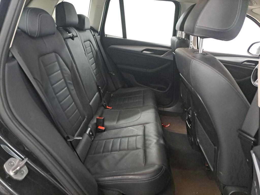 BMW X3 2.0 XDRIVE30E (120KW) AUTO Business Plus Leather photo