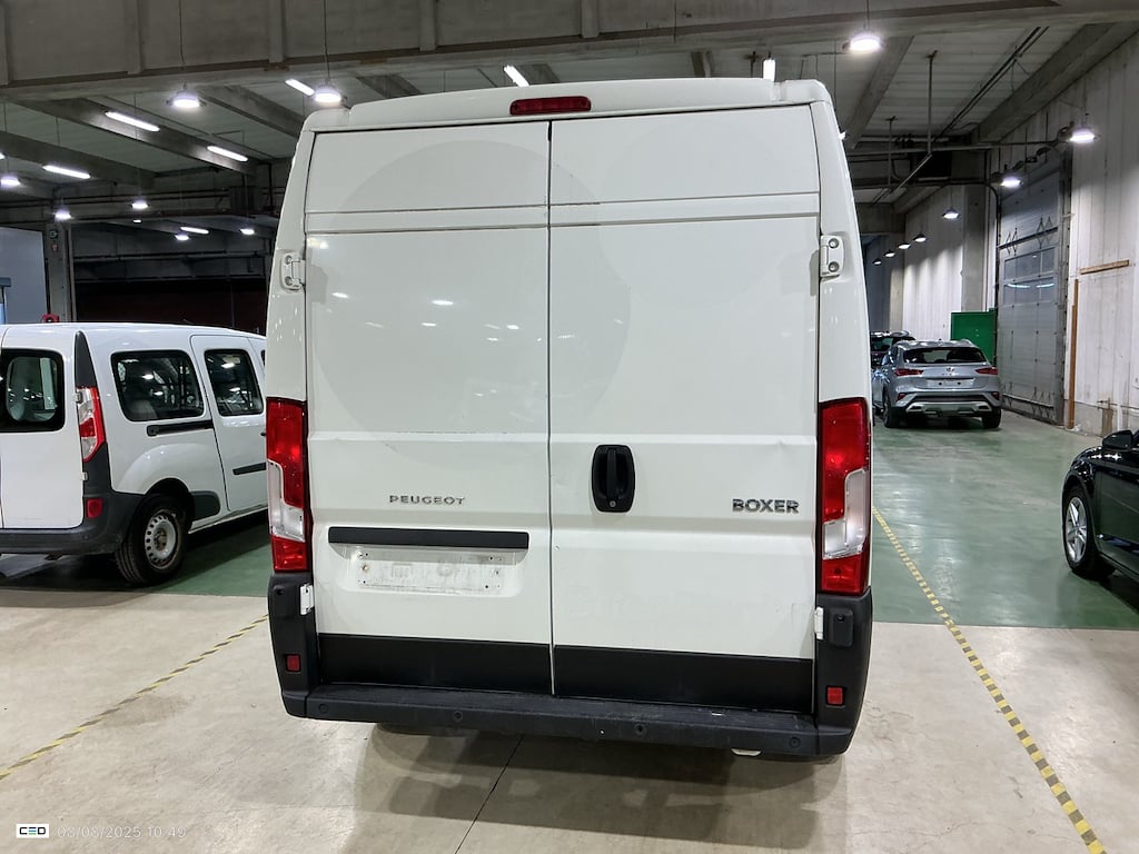 PEUGEOT BOXER 335 FOURGON MWB HR DSL - 2.0 BlueHDi L2H2 Pro S&amp;S photo