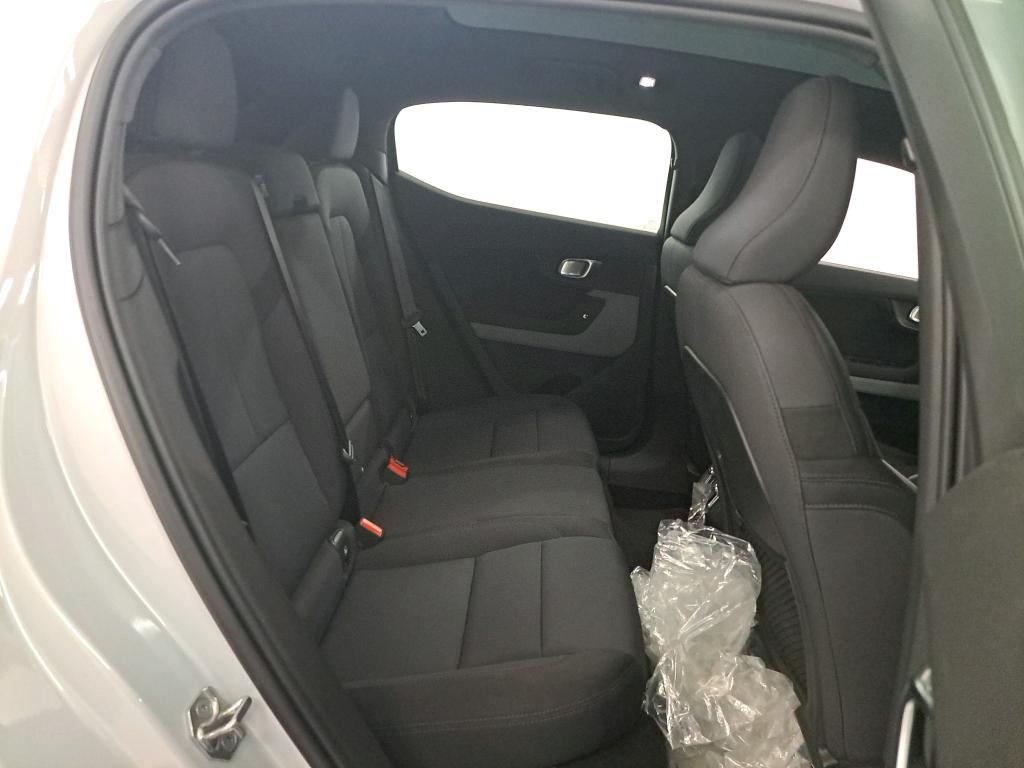 POLESTAR POLESTAR 2 78 kWh Dual Motor Launch photo