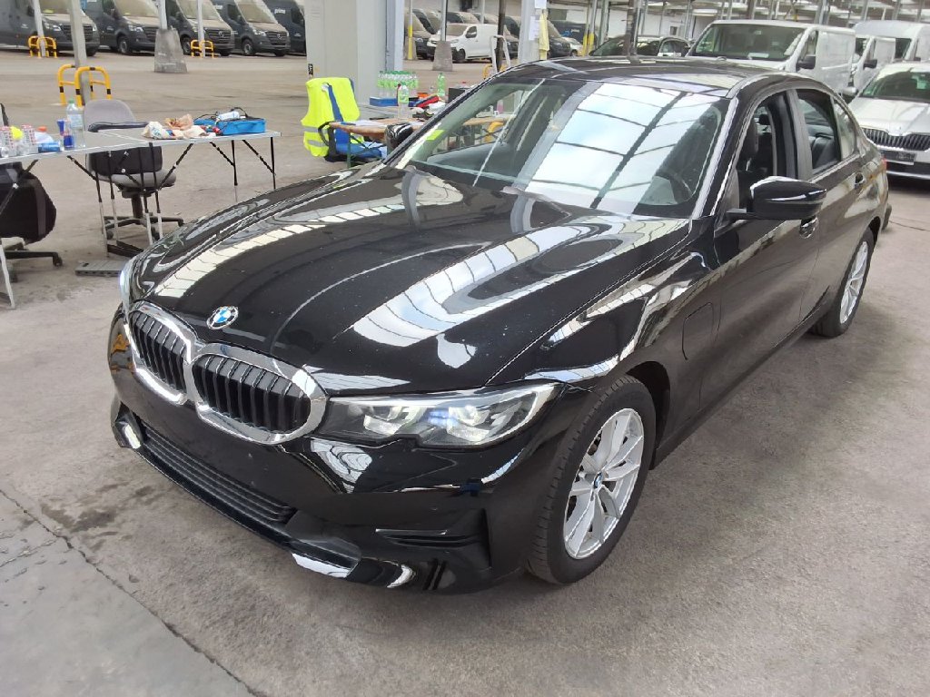 Baureihe 3 Lim. 330 e Advantage 2.0 185KW AT8 E6d