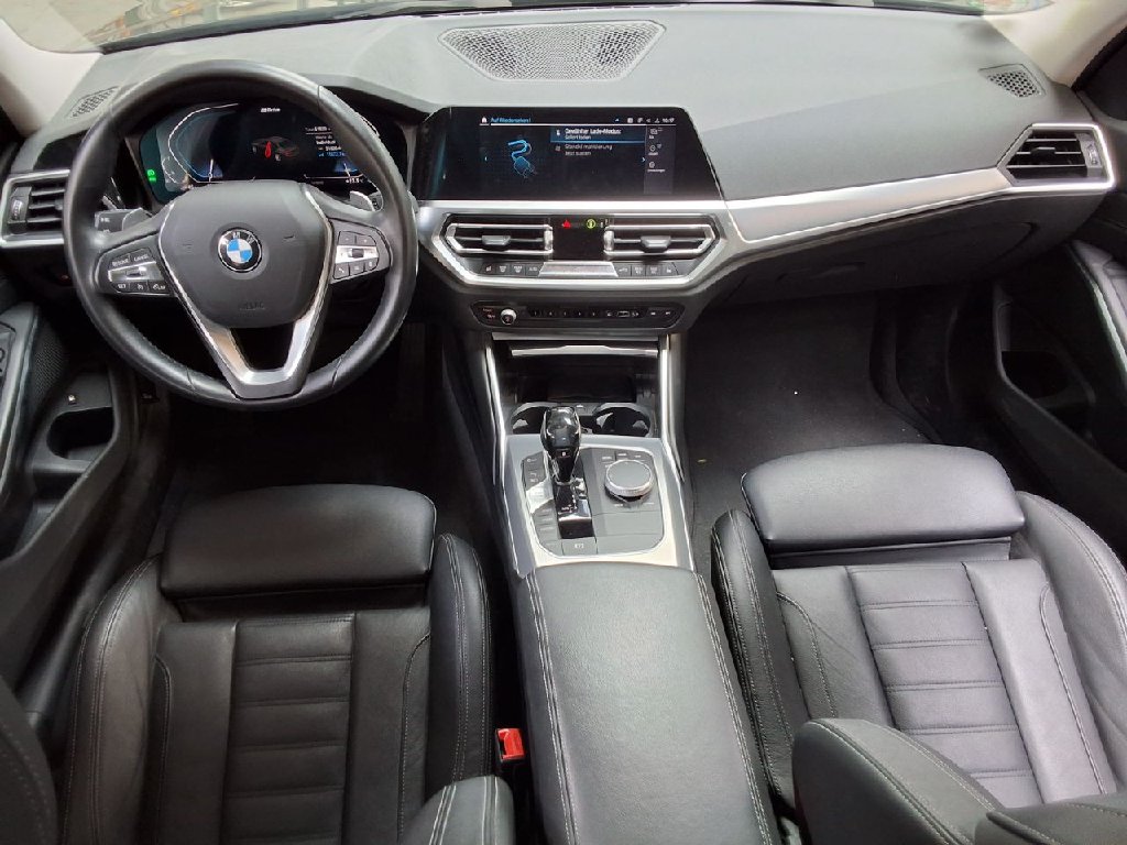 Baureihe 3 Lim. 330 e Advantage 2.0 185KW AT8 E6d photo