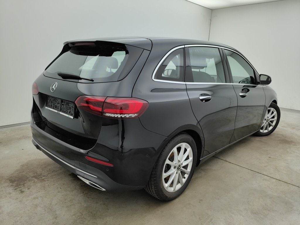 Mercedes-Benz B-Klasse B 180 d Launch Edition 5d !!! Technical Issue !!! photo